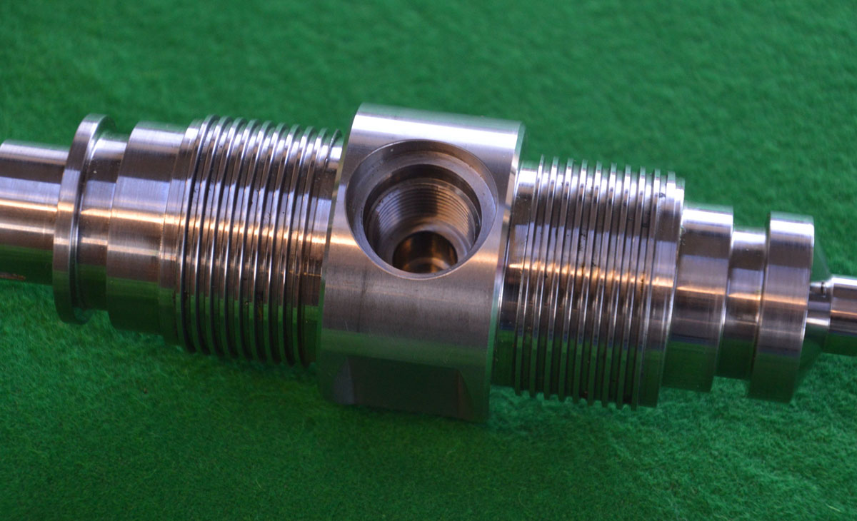 CNC Turned And Milled Component Stub Acme Threads Valve Port